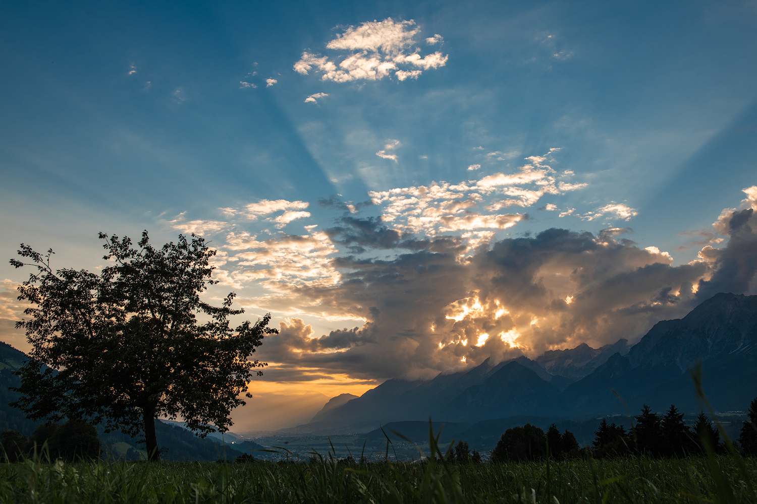Sonnenuntergang am Karwendelgebirge